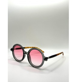 Sweet and cool pink...